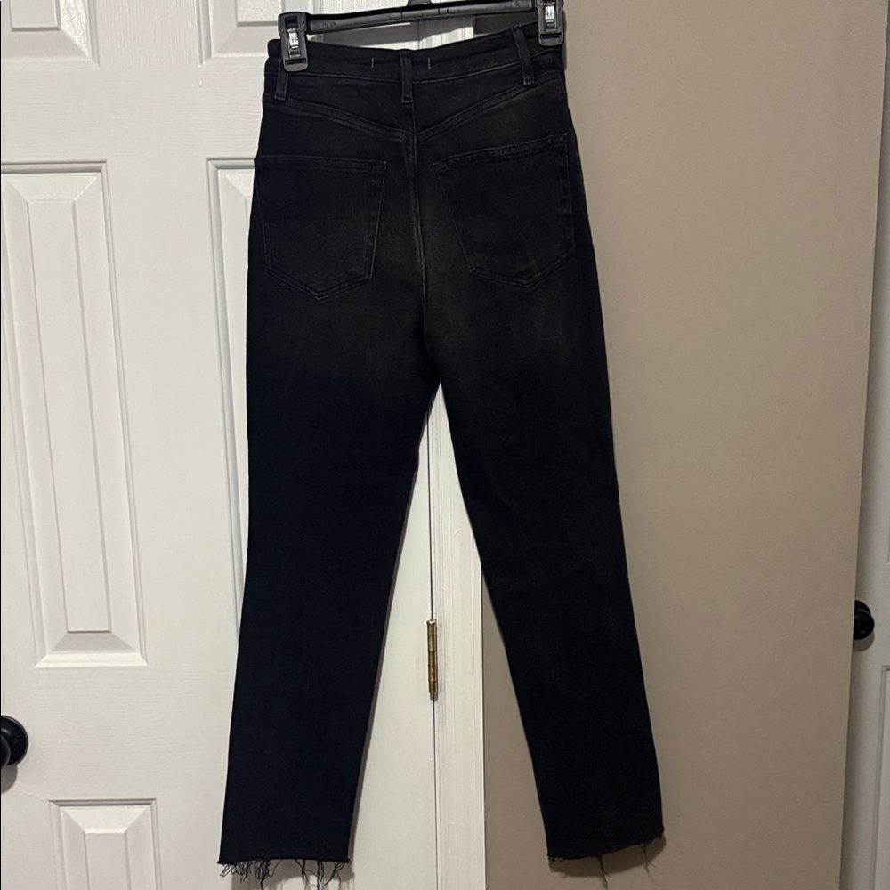 👖We The Free by Free People High-Rise Raw Hem Black Jeans | Size 26 - Picture 5 of 9
